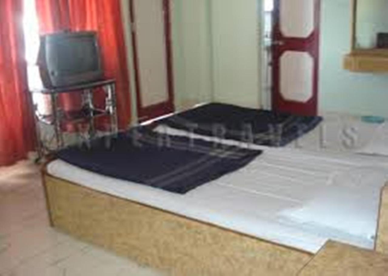 Hotel Shivlok Rishīkesh Zewnętrze zdjęcie